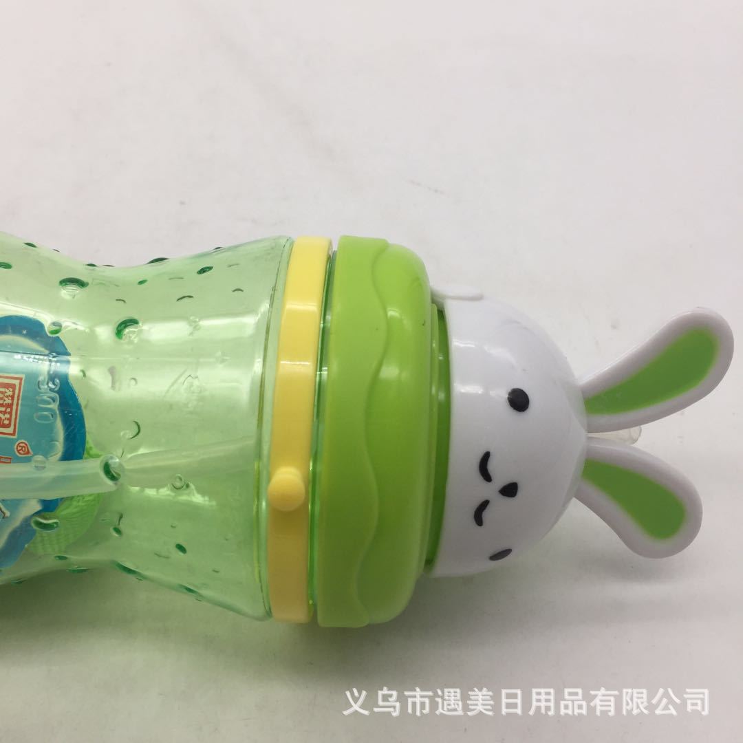 Summer children's cute cartoon plastic straw water cups, durable water cups for children and students at the beginning of the school year. Wholesale details Picture