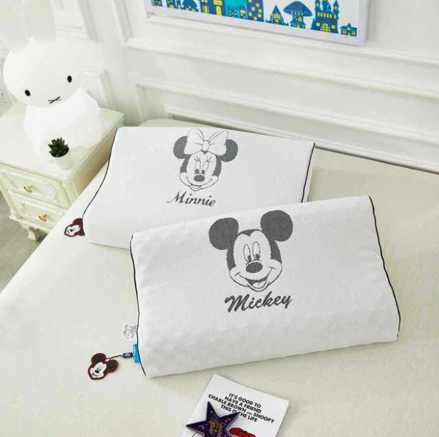 迪士尼抗菌枕 乳胶枕 米奇米妮款 成人乳胶枕 爆款