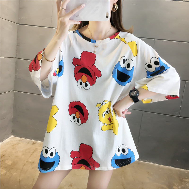 5134 [Real Shot] 2020 Summer New Couple Outfits Loose Student Influencer Instagram Trendy mid-length short-sleeved T-shirt for women Application Scenario