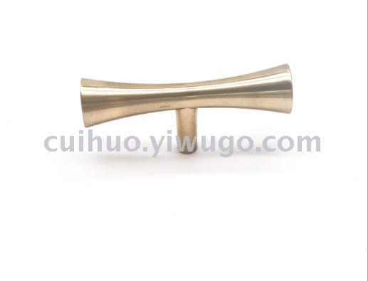Oro gabinete armario cajón tirador norte europeo negro simple individualidad single hole handle hardware metal pequeña manija Item Picture