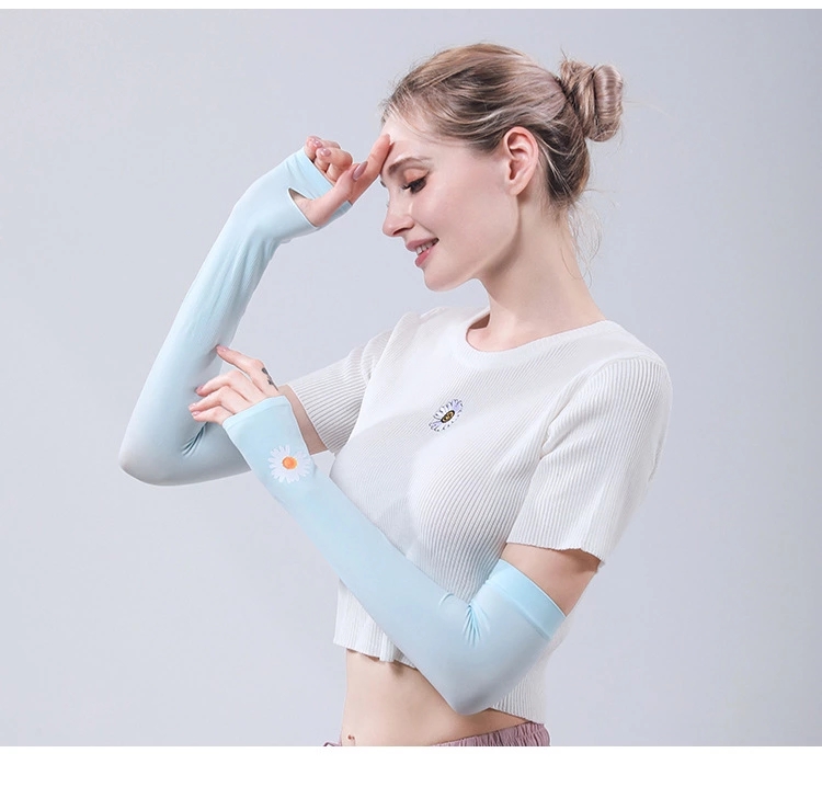 New bestseller Daisy Ice Silk Sleeve ~ Versatile for women's summer ins Hyuna style ~ Sun protection and UV protection hand care Application Scenario