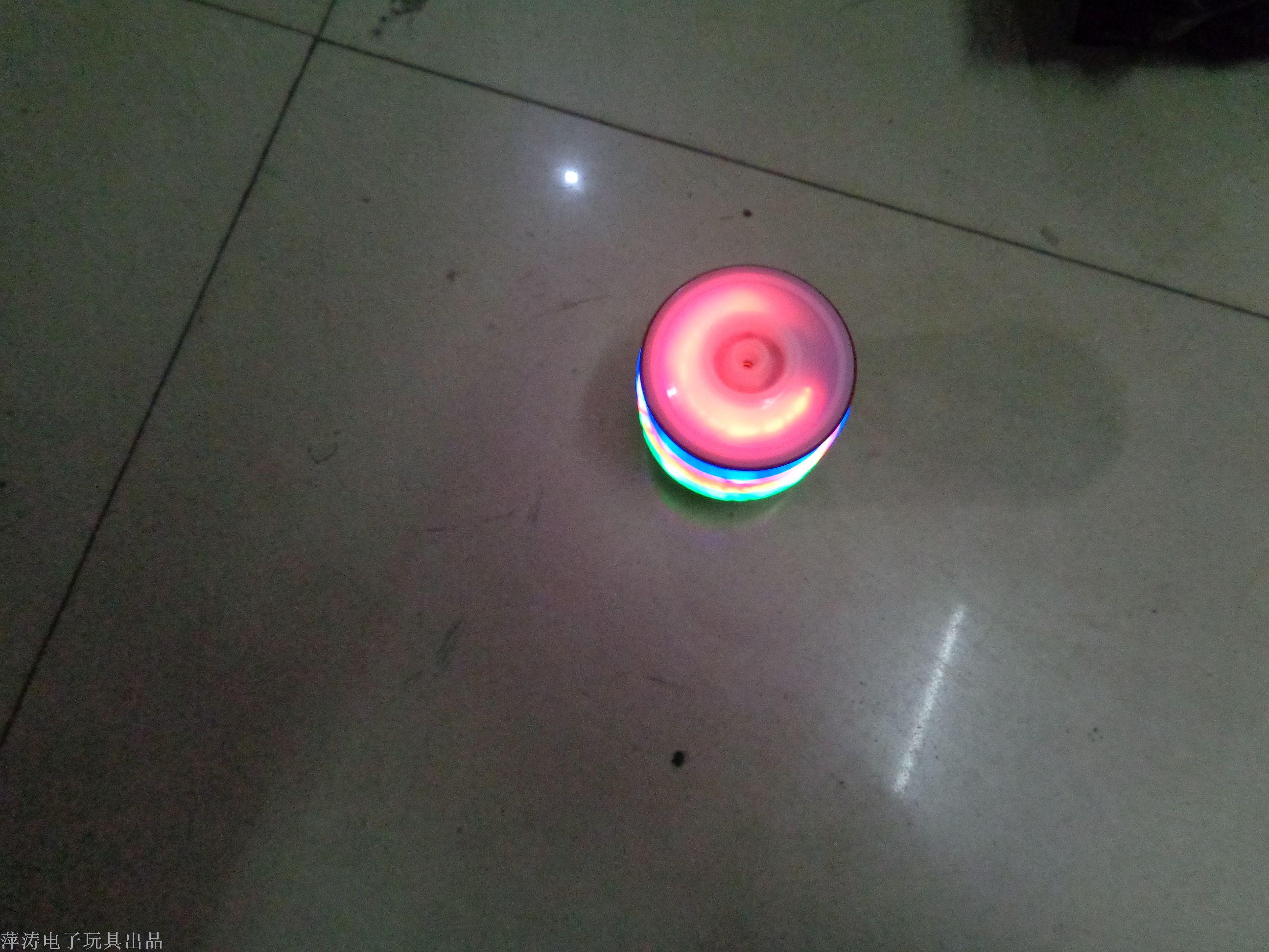 玩具白底实物图