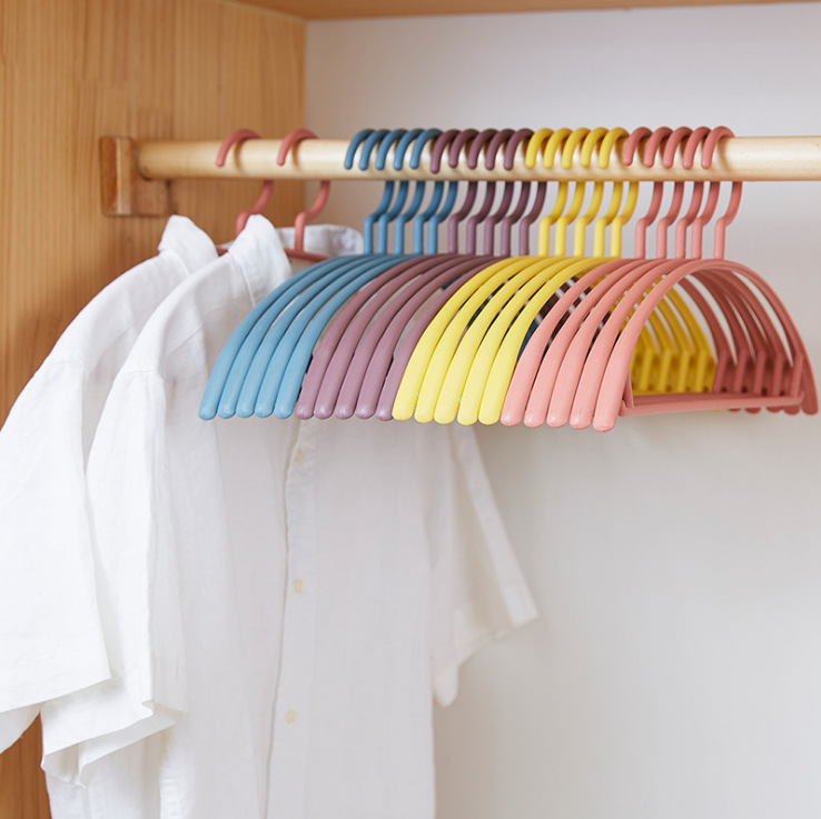 Nordic style daily merchandise pink coat hanger agent