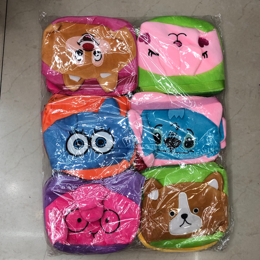 Street stall supplies: plush crossbody bags, single-shoulder bags, crossbody bags, cartoon backpacks, single-shoulder bags, crossbody bags, toy bags Item Picture