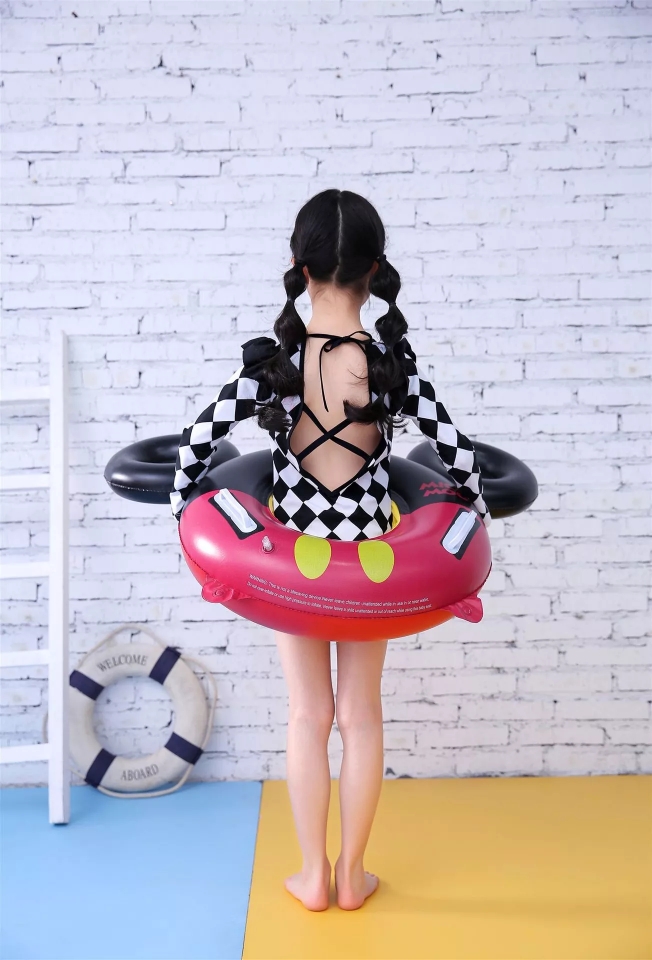 In stock, we offer three-dimensional mouse seat rings with handles, children's seat rings, infant swimming rings and cartoon seat rings Item Picture