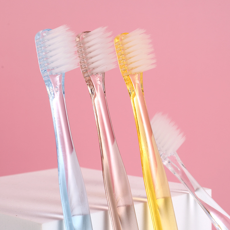 A 4-tube macaron set in a solid-color transparent crystal box with a small head, the same style of adult fine soft-bristled toothbrush as Muji in Japan Specification image