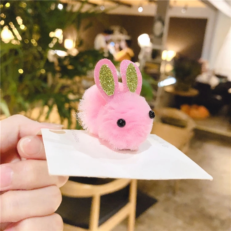 A new Korean version of a cute and adorable three-dimensional rabbit hairpin in a pearl-like style, a small fabric clip for girls, and a princess headpiece details Picture