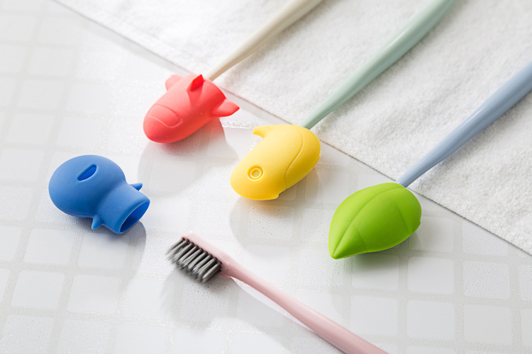 Portable cartoon travel toothbrush head protective case, toothbrush box, toothbrush cover Item Picture