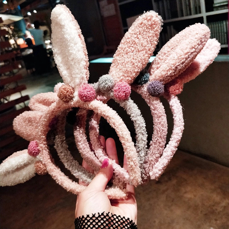 A new sweet and cute Korean headband for women, with a simple hairpin and rabbit ears cartoon hair clip details Picture