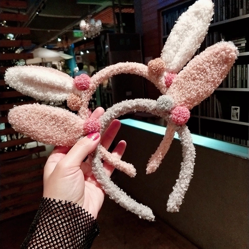 A new sweet and cute Korean headband for women, with a simple hairpin and rabbit ears cartoon hair clip Item Picture