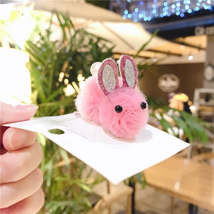 A new Korean version of a cute and adorable three-dimensional rabbit hairpin in a pearl-like style, a small fabric clip for girls, and a princess headpiece Specification drawing