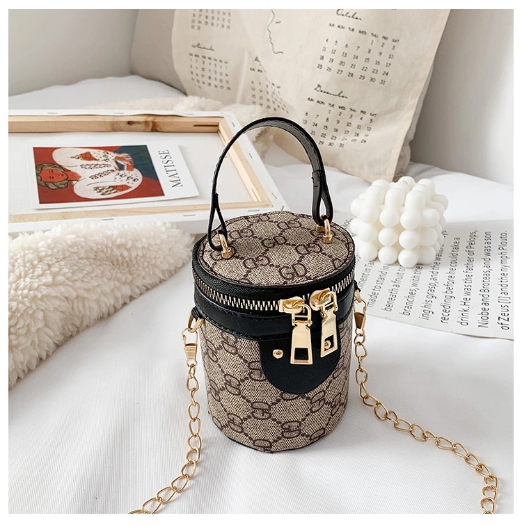 New best-selling children's bags, Korean-style fashionable girl and princess single-shoulder crossbody bag, stylish and versatile hand-held bucket bag Item Picture
