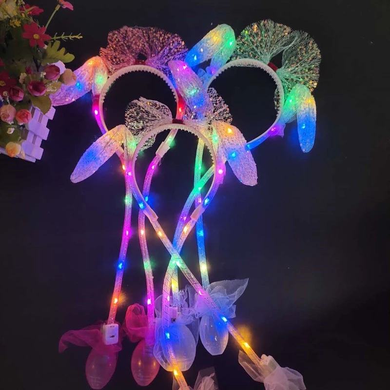New Rabbit ear headband that moves when pinched. The same luminous headband as Rabbit Ear Tremors. New sequined ear h Item Picture
