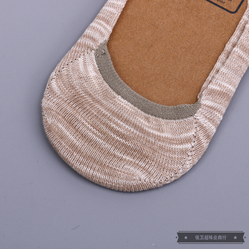 The inner side of the heel is designed with anti-slip function. The shallow-mouth invisible boat socks come in a variety of colors and styles, are comfortable and breathable Item Picture