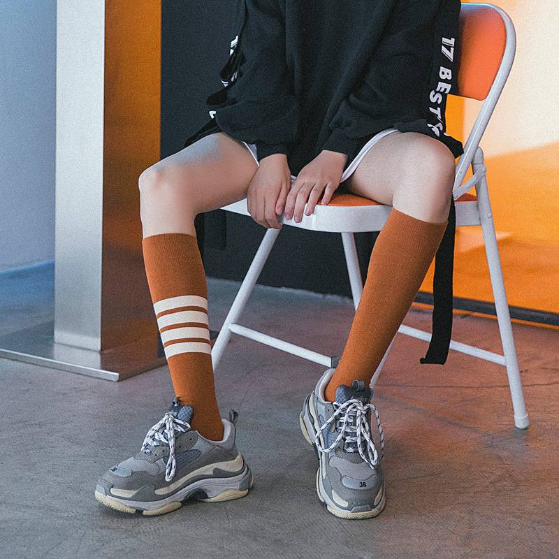 Yang Mi's same style long thigh-high socks for women, striped calf socks, Japanese school style, grey knee-high socks Specification image