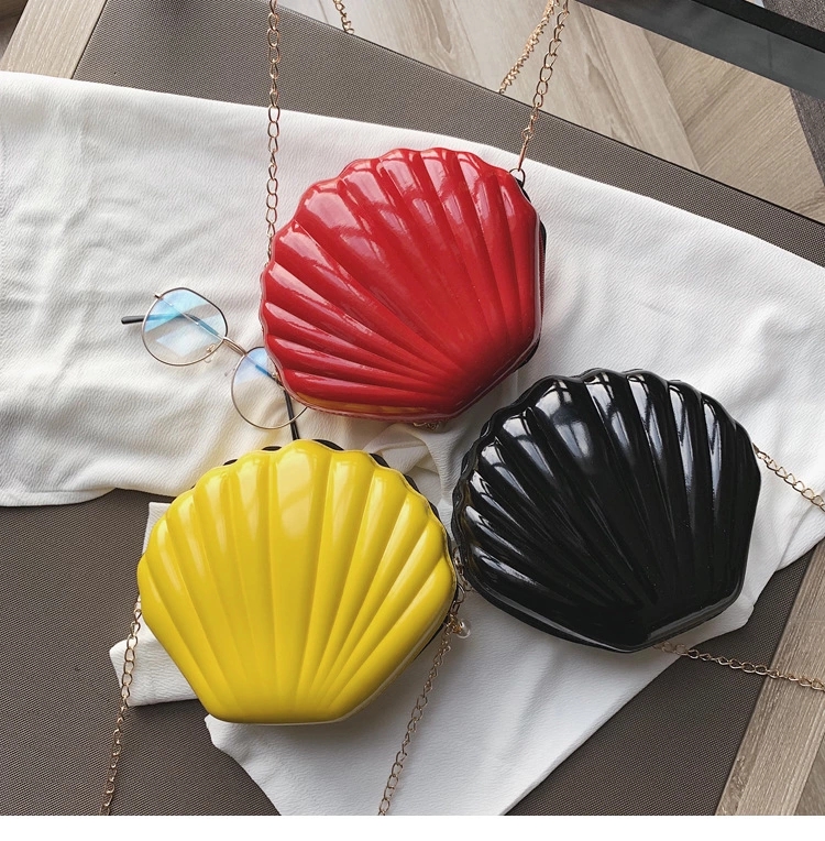 The new Korean-style versatile crossbody shell bag with chain design and creative single-shoulder bag from Instagram is selling well details Picture
