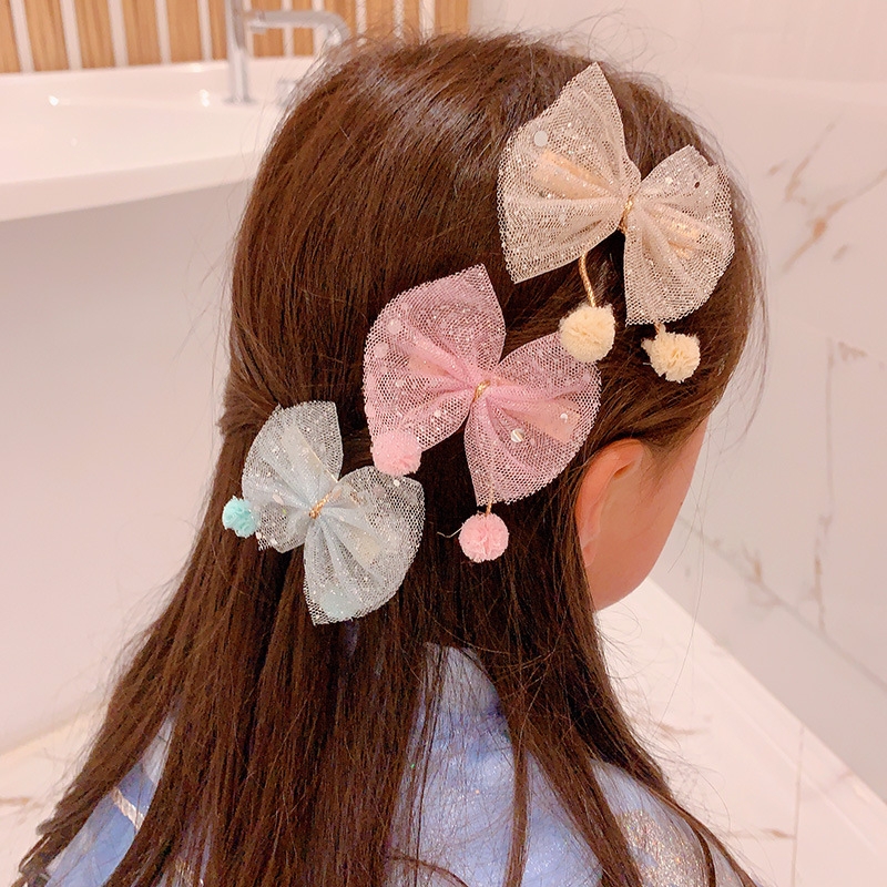 Children's headwear: Korean princess-style butterfly, cute girl hairpin, with a girl's duckbill and a broken hairpin details Picture