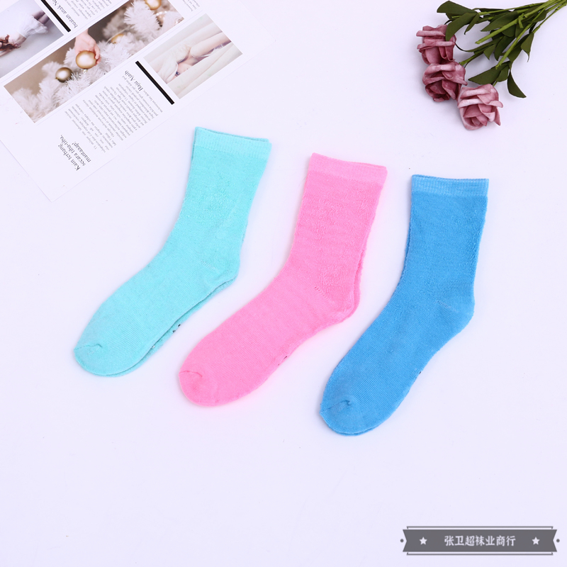 Zhang Weichao Factory's direct sales of high-top thickened warm, sweat-absorbing and wear-resistant woolen long socks for men, women and children Specification image