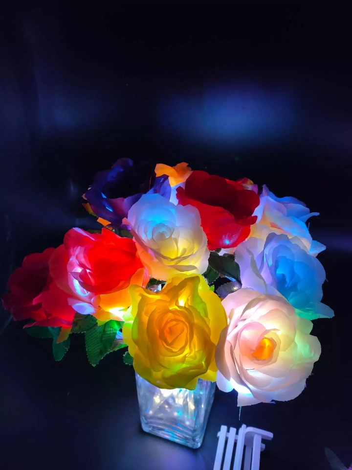New flashing rose glowing stick, glowing toy, magic wand, LED glowing street stall, Valentine's Day gift, http details Picture