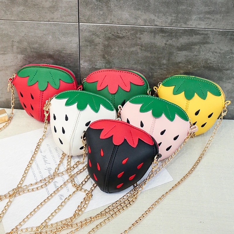 New children's strawberry mini crossbody bag, artistic, mini and cute coin purse, factory direct sales, girls' crossbody cute bag full figure