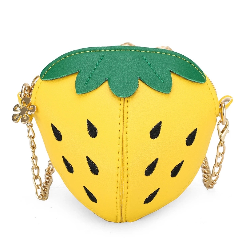 New children's strawberry mini crossbody bag, artistic, mini and cute coin purse, factory direct sales, girls' crossbody cute bag Item Picture