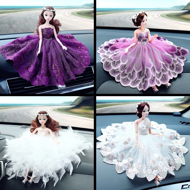 Creative and cute car decoration, fashionable women's wedding dresses, cartoon dolls, handcrafted gifts, and heavy craftsmanship car ornaments full figure