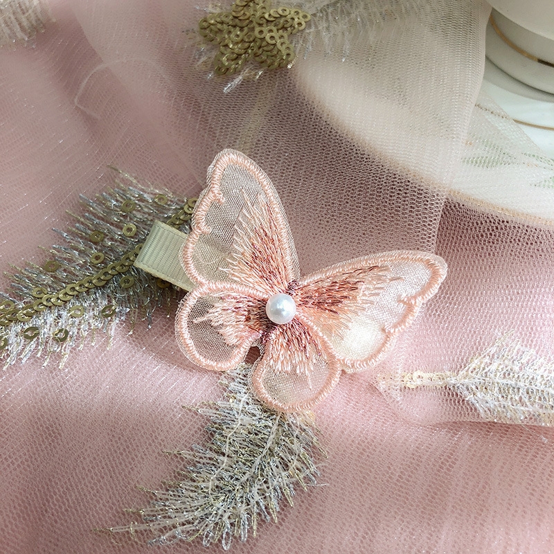 Fairy hair clip ins Korean pearl embroidery butterfly bangs clip mesh decoration clip Teenage girl side clip hair accessory Application Scenario