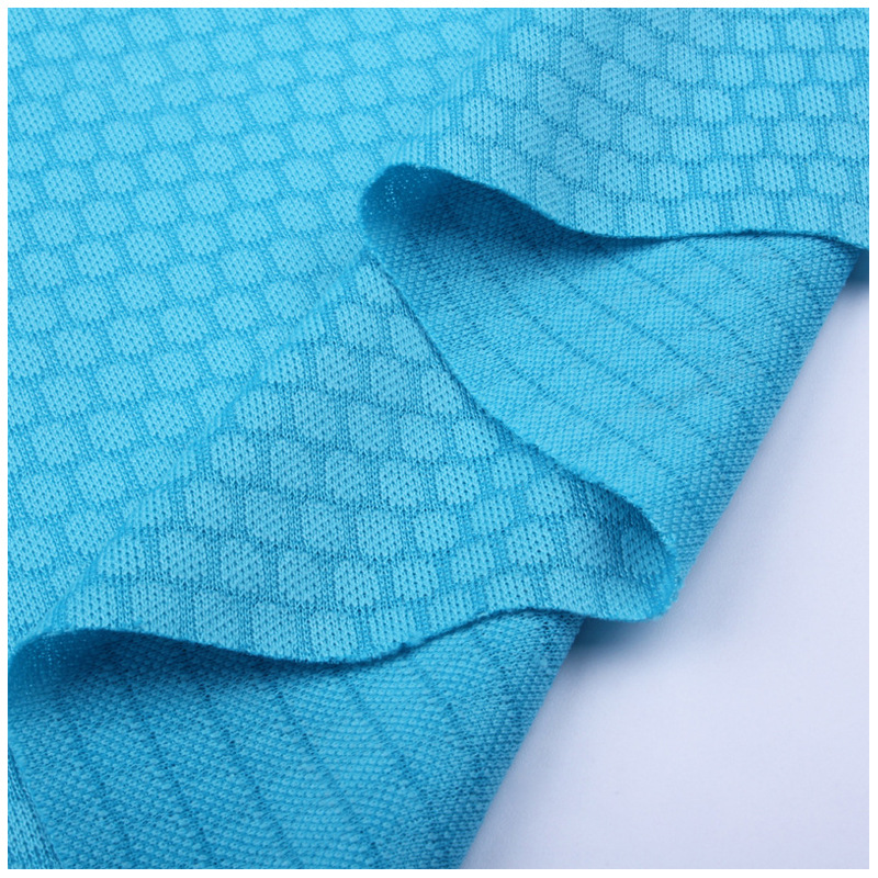 Factory direct sales of football grid honeycomb mesh fabric knitted sportswear fabric, all-polyester quick-drying outdoor T-shirt Application Scenario