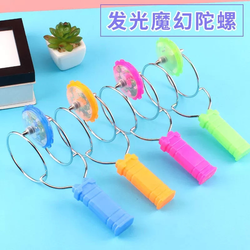 The night market stalls are selling best-selling new products such as magic gyroscopes, luminous track gyroscopes, children's toys, yo-yos and yo-yos Specification drawing