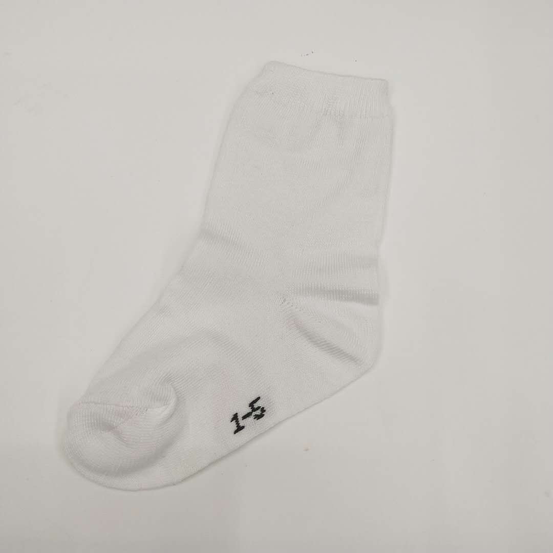New pure white polyester-cotton sports student socks, children's shoes and socks in full stock Specification image