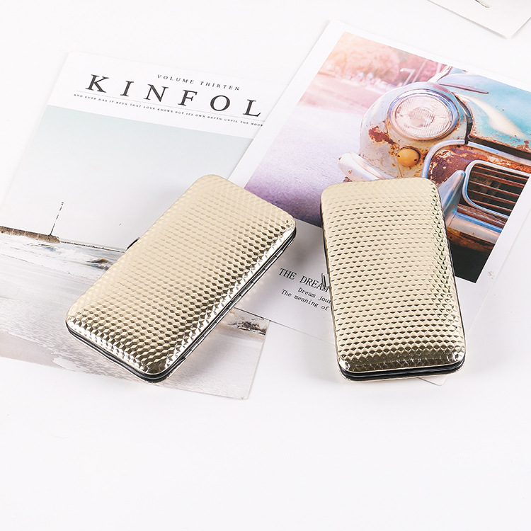 "Gold-plated 19-piece nail clipper set factory direct sales, multi-functional nail care and beauty set tools nail clippers. Application Scenario