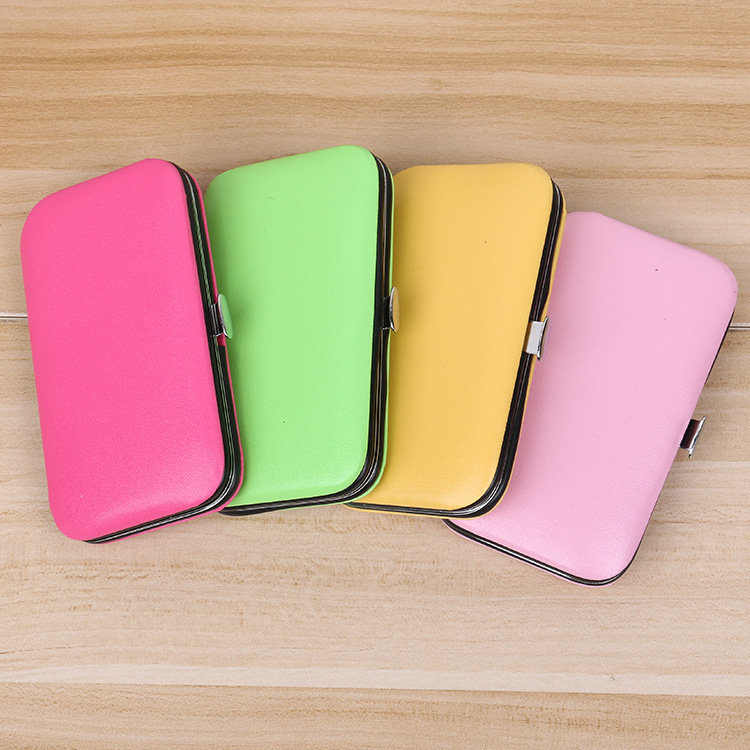 Candy-colored nail clippers seven-piece set, nail clippers and nail pliers, solid color nail and manicure tool set, custom LOGO Application Scenario