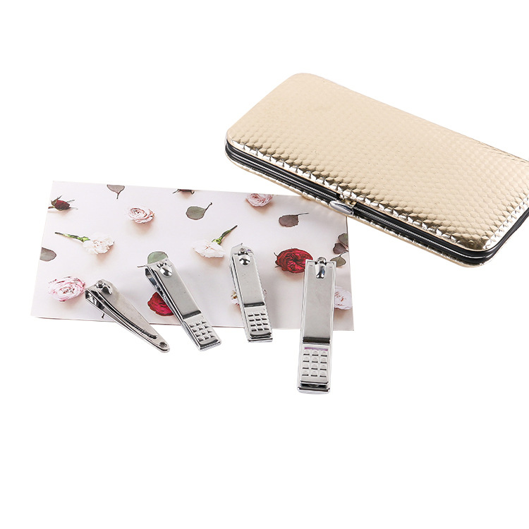 "Gold-plated 19-piece nail clipper set factory direct sales, multi-functional nail care and beauty set tools nail clippers. Item Picture