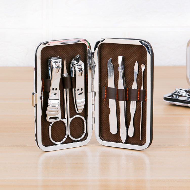 Nail clipper set manufacturer direct sales upgrade Smile 7-piece set New nail clipper set custom nail art set Application Scenario