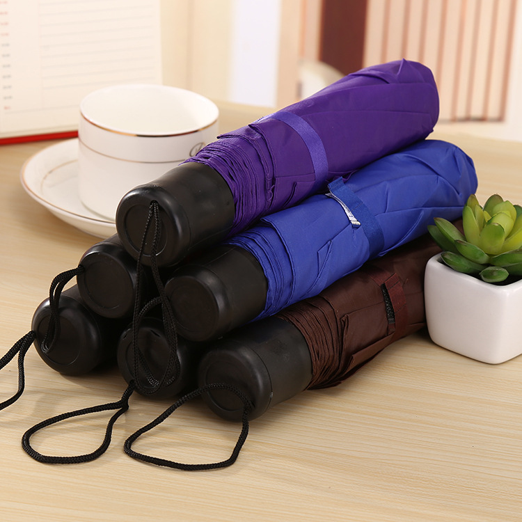 8K solid color umbrella, simple household mini portable three-fold umbrella, special promotion gift advertisement, folding umbrella details Picture