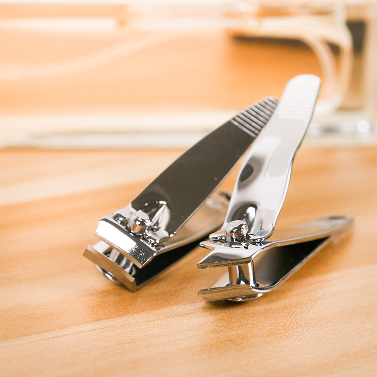 Factory direct sales of 7-piece nail tool zipper bags, nail covers, decoration nails, beauty care products in stock, nail clipper sets details Picture