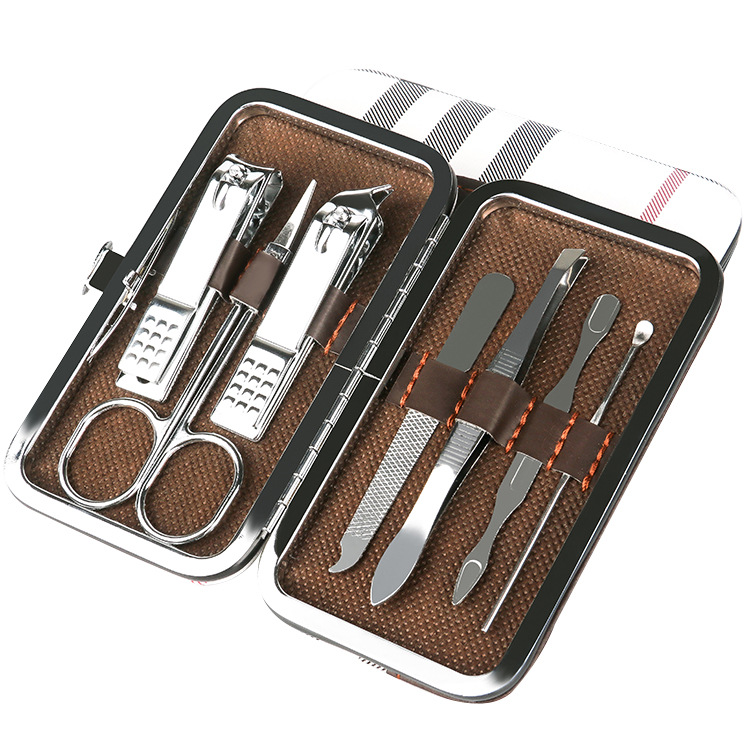 Nail clipper set 7-piece home beauty and nail care tools gift customization logo checkered nail clipper set details Picture