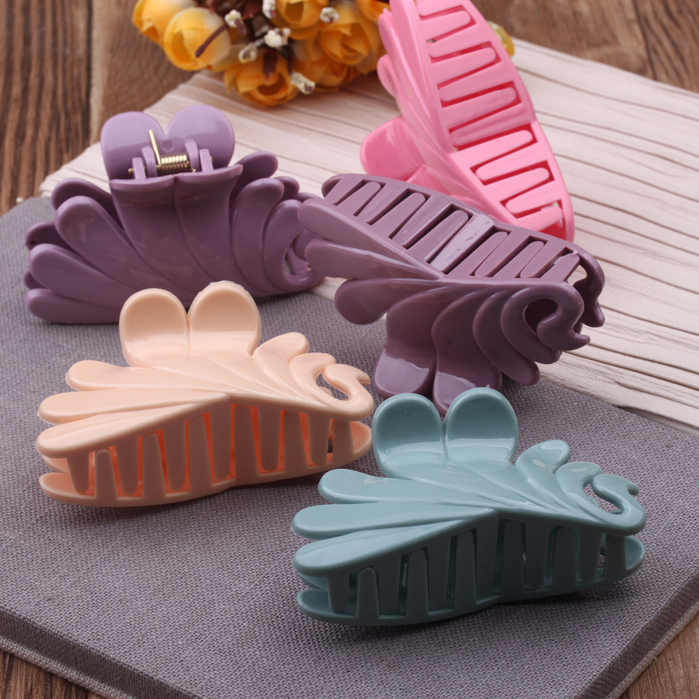 2-yuan store accessories: Hair clips, back of the head clips, large bath medium-sized ponytail curling top clips details Picture