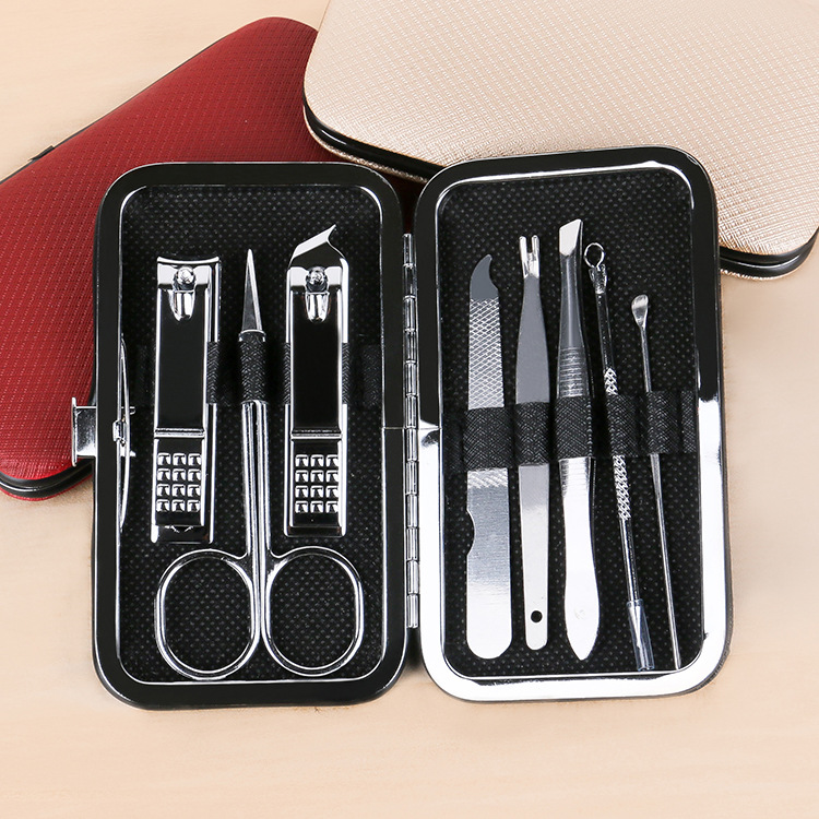 Factory direct sales 8-piece nail clipper set, solid color nail care tools, beauty and manicure multi-functional nail clipper set Application Scenario