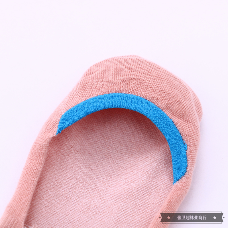 Women's fashionable and multi-colored anti-slip boat socks, summer thin invisible shallow socks that won't fall off and ins style socks Item Picture