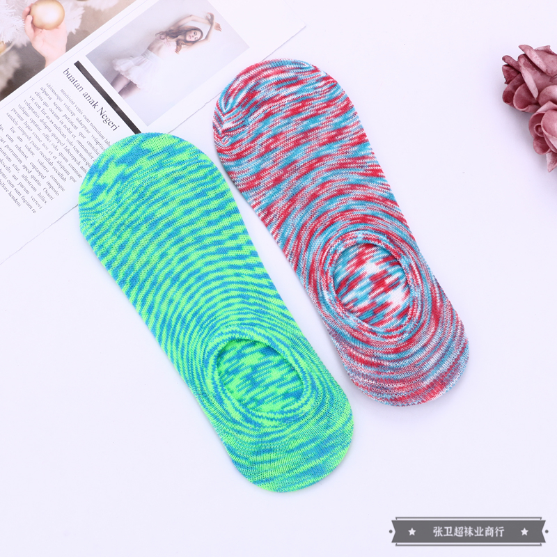 Mixed striped pattern decorated multi-color women's summer thin invisible shallow socks that won't fall off and ins style socks Application Scenario