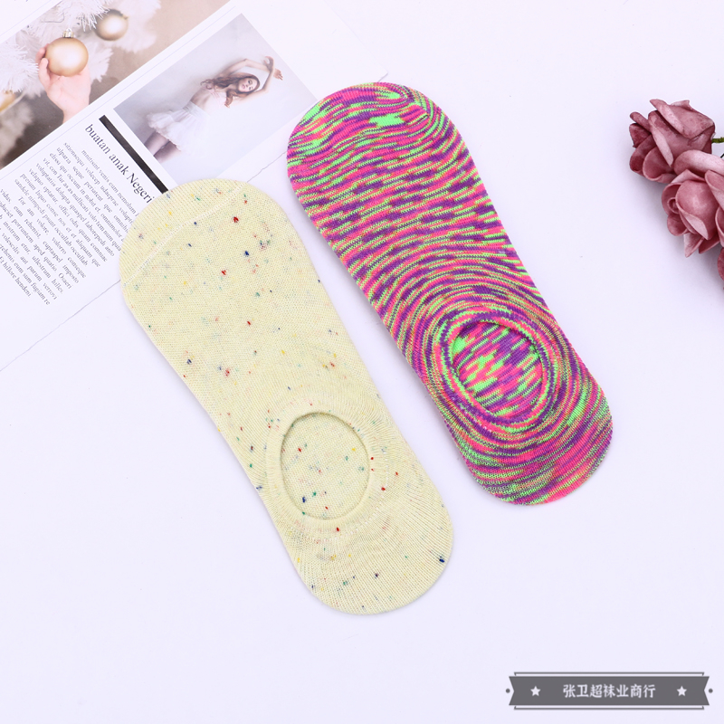 Mixed striped pattern decorated multi-color women's summer thin invisible shallow socks that won't fall off and ins style socks Item Picture