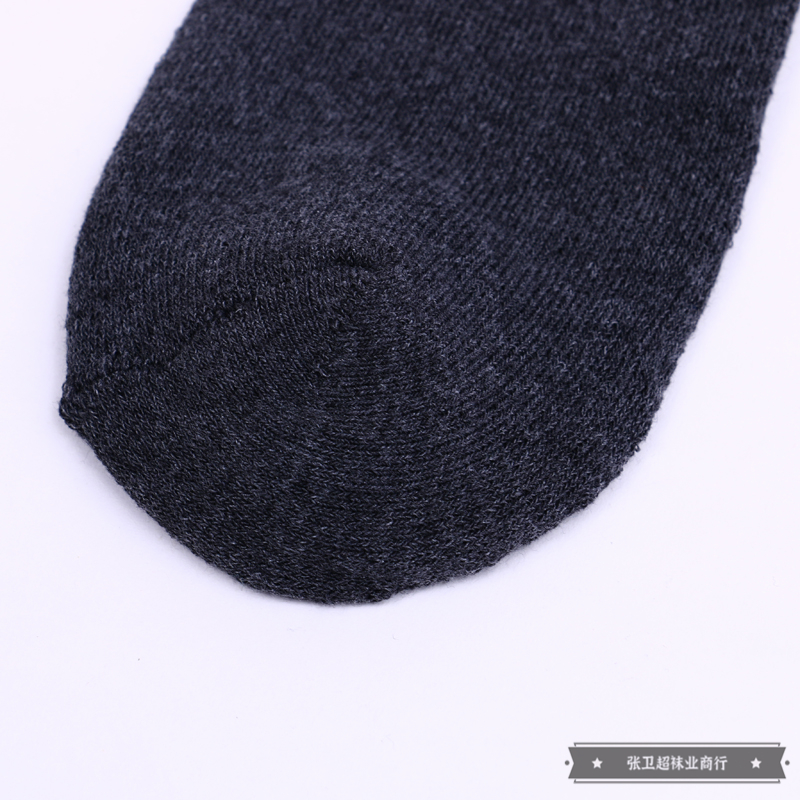The black and gray main color series of men's business cotton long socks are comfortable, breathable and odor-resistant men's cotton socks Application Scenario