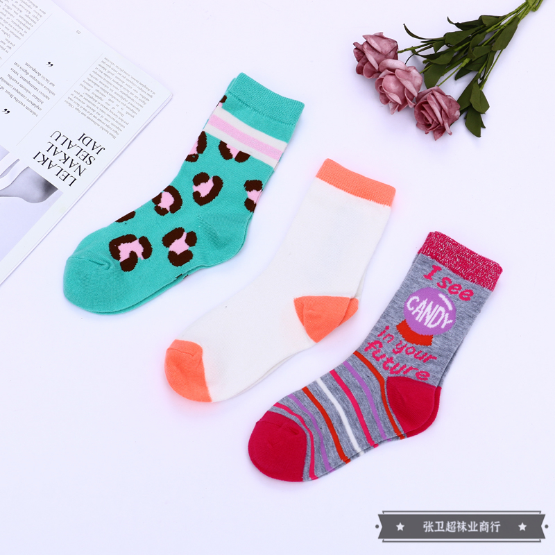 36-40 size multi-color matching women's fashionable cotton socks, European and American fashion street couple long tube skateboard socks Item Picture