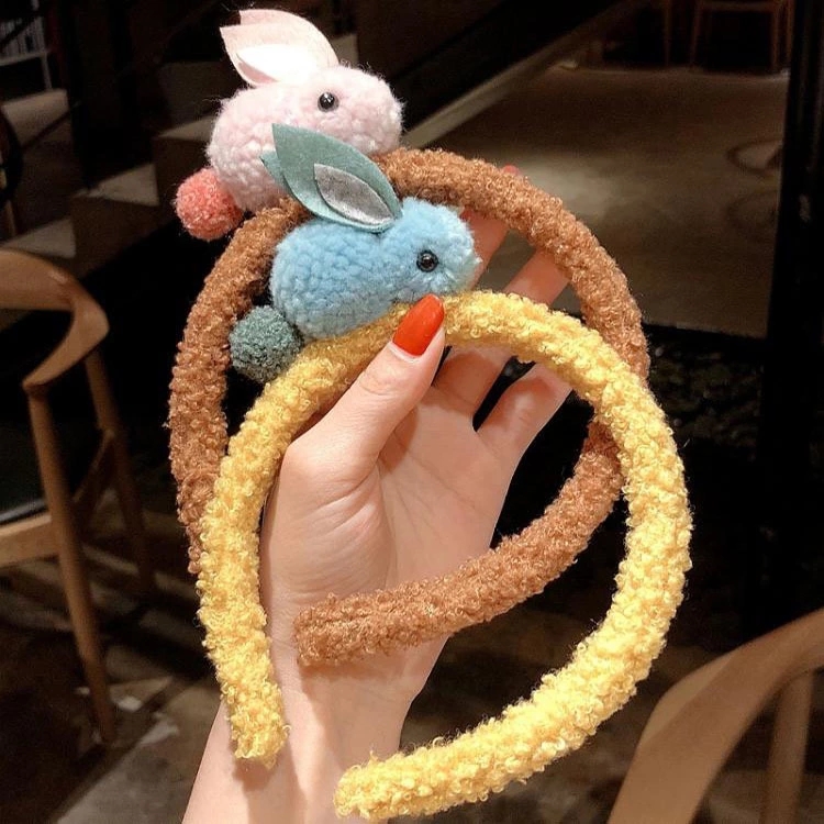 Winter new Korean cute and adorable girl hair bands, three-dimensional plush hair clips, little rabbit children's crown hair accessories and headwear details Picture