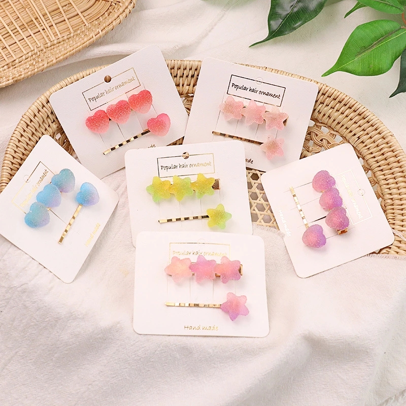 Korean children's heartwarming gummy hair clips, cute hair clips, straight clips for girls, babies, girls, bangs clips, hair accessories and headwear Item Picture