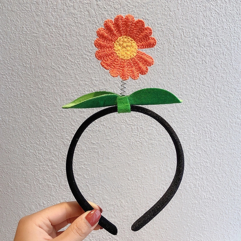 New ins super cute girl, three-dimensional sunflower hair band, a versatile Korean headband for women to go out and wash their faces Item Picture