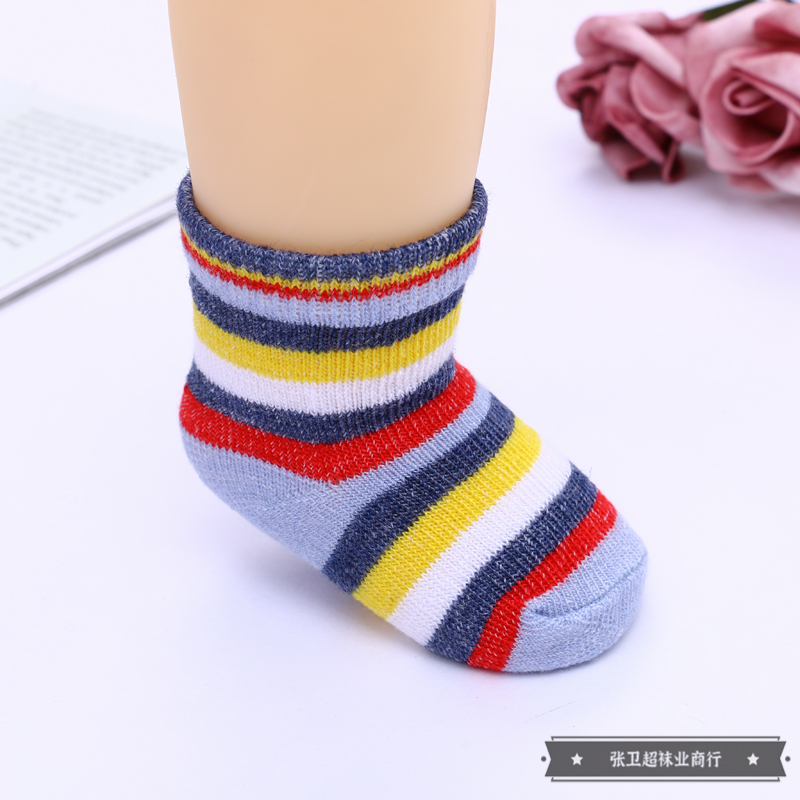 New Yiwu quality goods street stall New fashionable and simple baby socks, warm children's socks, fully brushed children's socks, baby socks Application Scenario