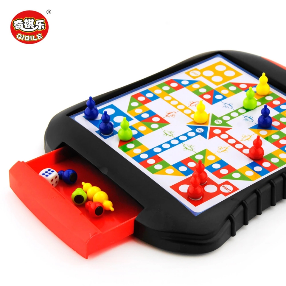 Children's Chinese chess, magnetic checkers, Gobang, small drawer-style flying chess, educational tabletop games, board toys details Picture