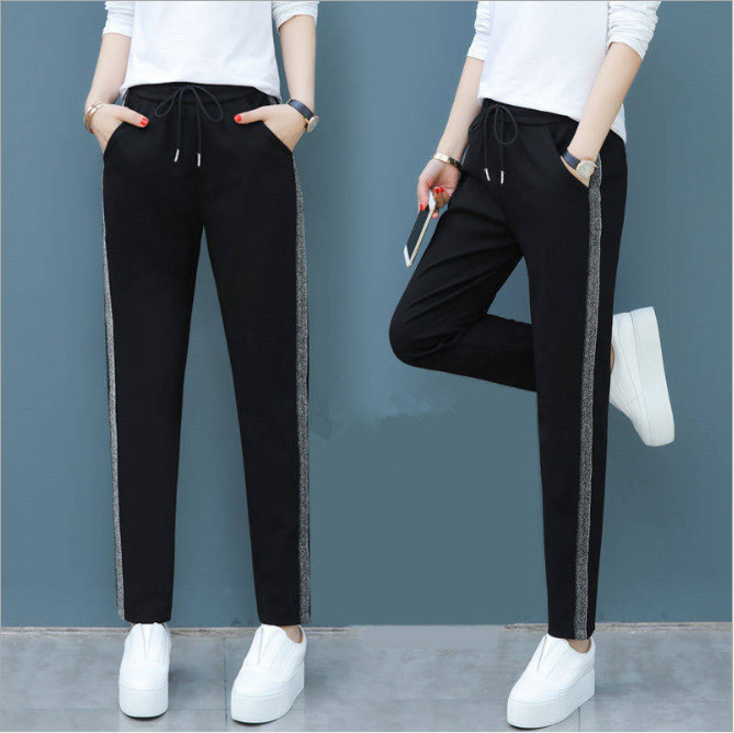 Women's loose sportswear pants 2020 new spring and autumn black pants Straight women's pants Casual pants summer thin nine-inch pants details Picture